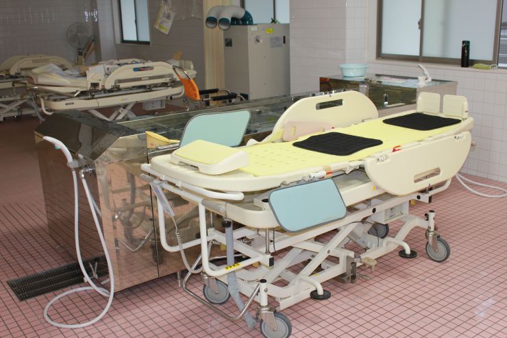 機能訓練棟　介護浴室の写真３