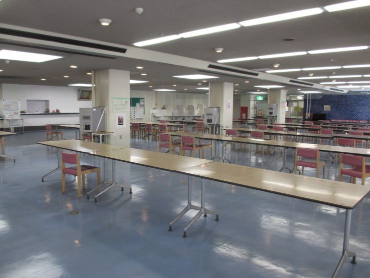 施設入所支援 食堂内風景