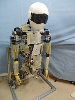 人型ダミーロボットの写真