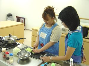 写真：調理訓練の様子
