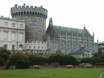 （写真1）ダブリン城。起源は9世紀半ばに由来する。