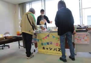 所沢市役所から初出展（福祉事業所による手作り製品販売）