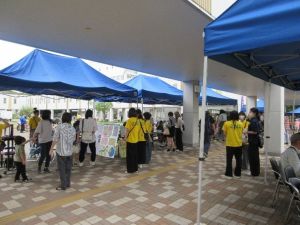 リハ並木祭会場の出展の様子