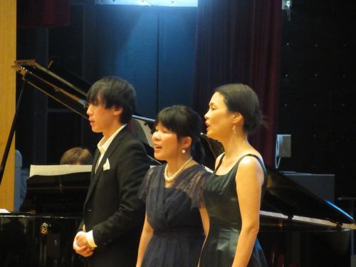 Dominantの皆さまによる熱唱