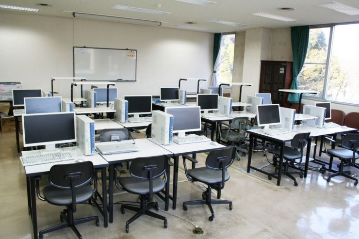 コンピュータ室