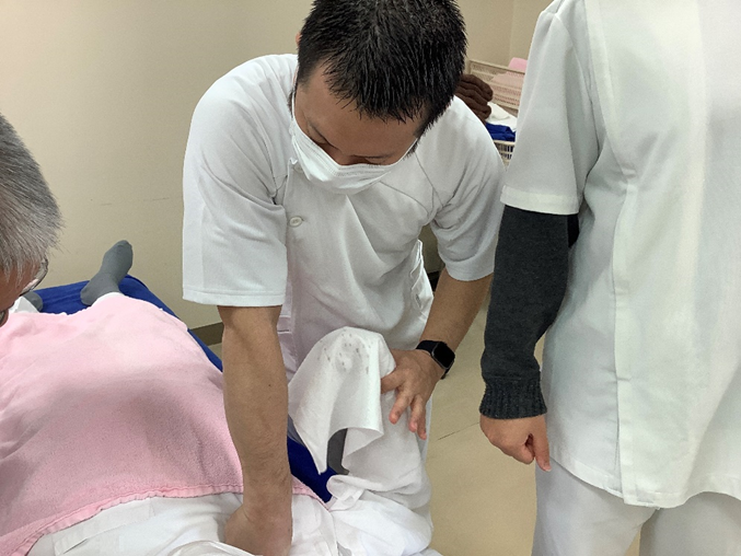 実技指導の様子