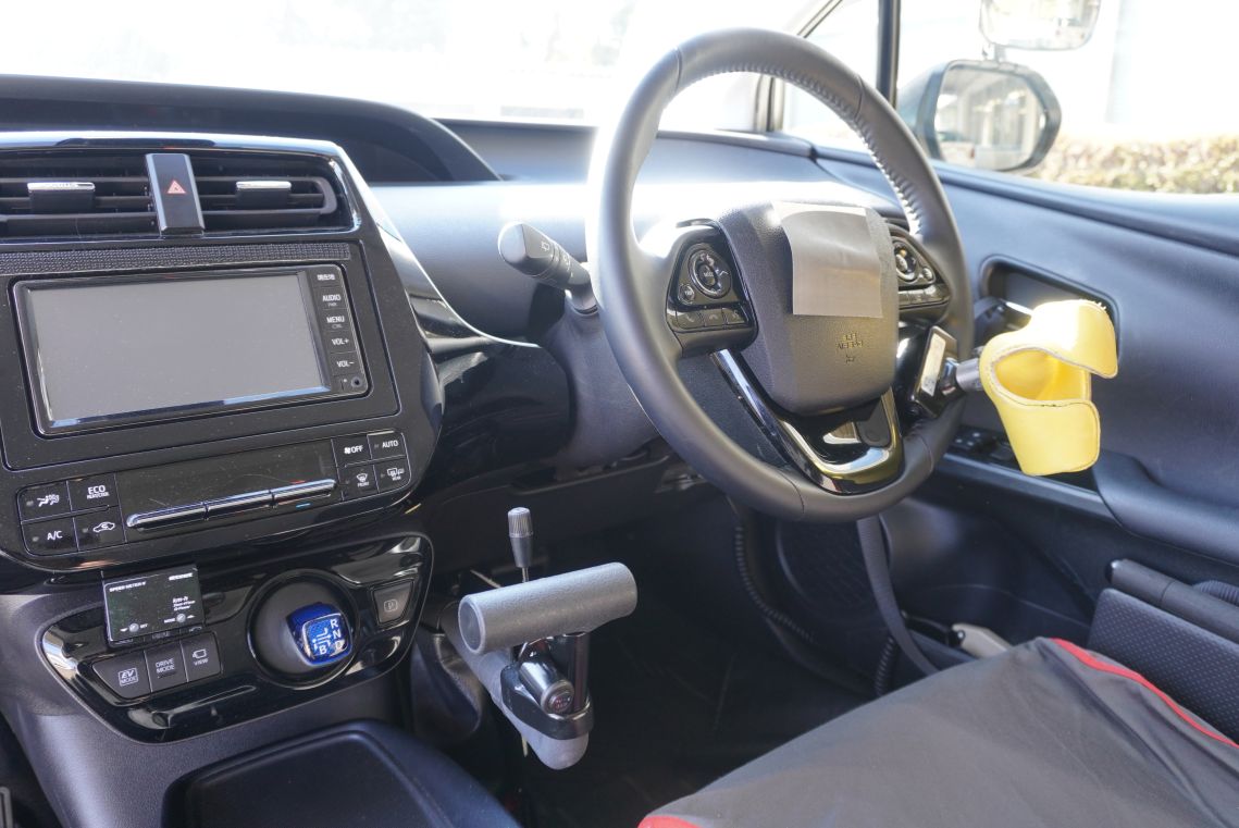 手動装置、旋回