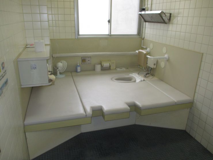東棟　施設内トイレの画像