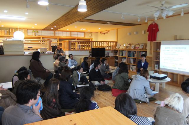 sciencecafe2015_1.jpg